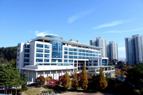 울산교육청 7층 옥상서 40대 직원 추락해 숨져