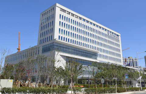 출소 3개월 만에 여친 부모 협박, 수억 원 뜯은 20대 ‘실형’