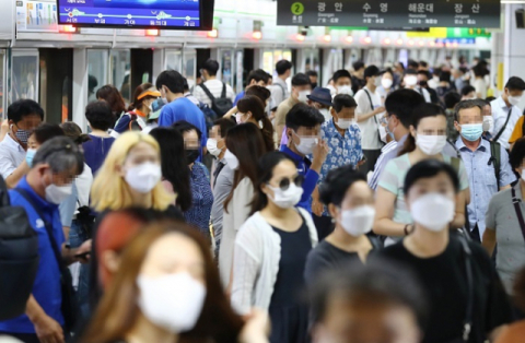 대중교통 ‘모두의 카드’ 출시된다…5만5000원 초과금액 모두 환급