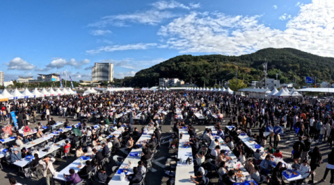[단독] 통영시, 결국 백종원 ‘손절’… 먹거리 축제 주관사 바꿨다