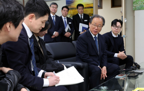 김석준 교육감, 기획·예산·총무·감사 라인 전격 개편