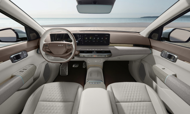 기아 ‘EV4’ 실내.기아 제공