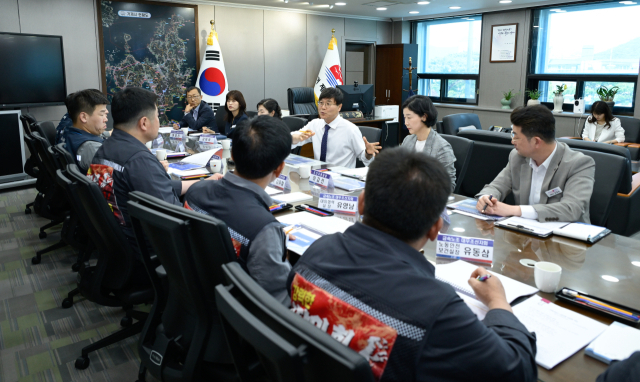 변광용 시장은 지난 13·14일 양일간 금속노조 대우조선지회(현 한화오션 노조), 삼성중공업 노동자협의회, 거제통영고성 조선하청지회와 연거푸 간담회를 진행했다. 거제시 제공