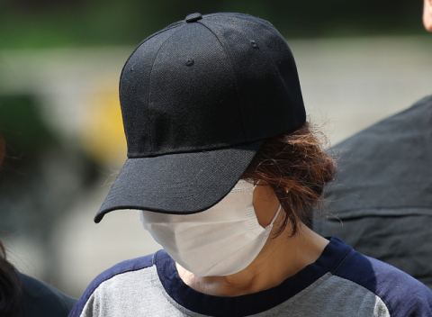 '남편 명의 대리투표' 선거사무원 구속…