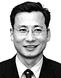 [데스크 칼럼] 정의선 회장의 '파격 행보'