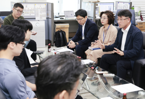 숨진 고교생 다닌 학교 특별감사