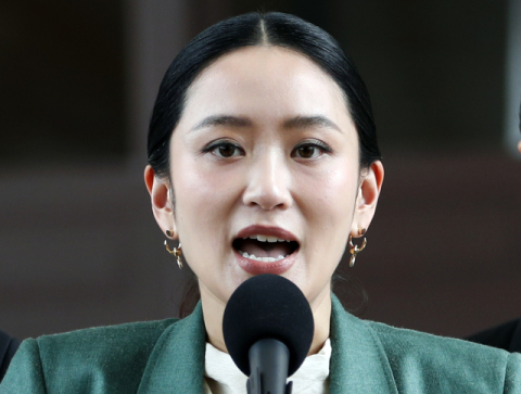 태국 헌재, '자국군 험담' 패통탄 총리 직무정지…해임 청원도 심리키로