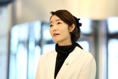 [속보] 강선우, '갑질 의혹' 반박…