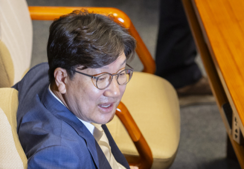 권성동 