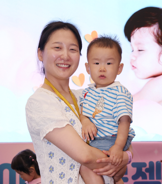 헬시 베이비 튼튼상을 수상한 이유찬 군. 정종회 기자 jjh@