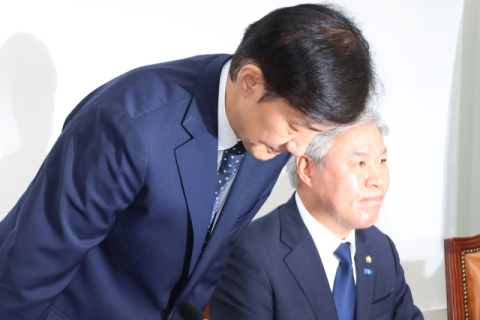 ‘조국 비대위’ 가동…성비위 논란에 “책임지고 상처 치유”