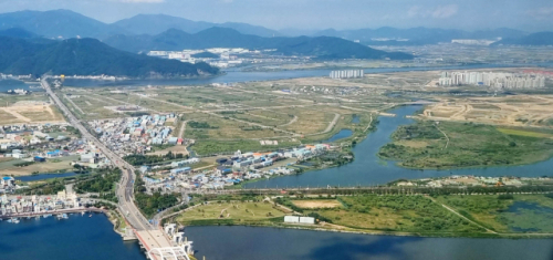 분산특구 예정지인 부산 강서구 에코델타시티와 그린데이터센터 집적단지 일대. 김경현 기자 view@
