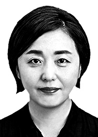 [편집국에서] 61년을 버티게 한 응원 목소리