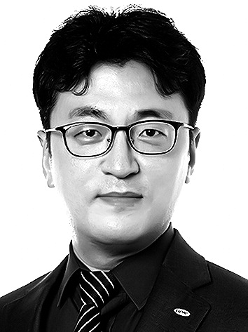 [오션 뷰] 컨테이너 해운, 제2의 '보릿고개' 올까