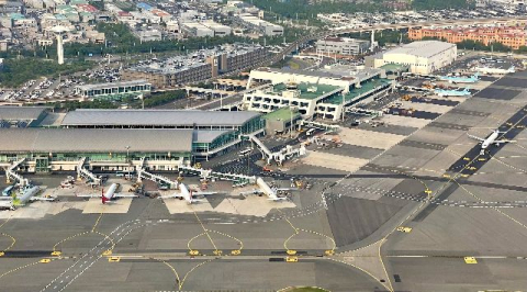 [사설] 김해공항 아찔한 선회 착륙 급증… 신공항 시급한 이유