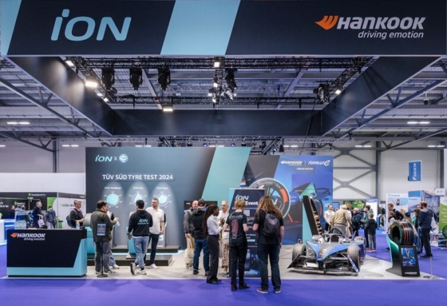 지난해 열린 ‘일렉트릭 에브리싱 쇼 사우스 2024’의 한국타이어 부스 전경.한국타이어 제공