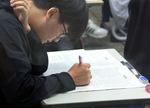 선택과목은 출석만 해도 이수… 고교학점제 ‘대폭 손질’