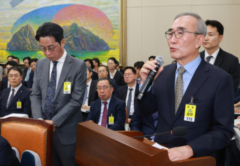 “KT 불법 기지국, 20개로 추정”…소액 결제 피해자도 늘어