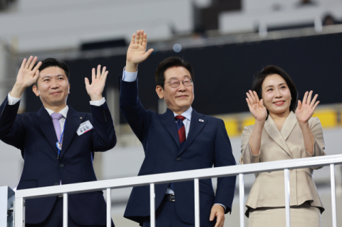 李 대통령 취임 후 최저 지지율…PK에선 53%[한국갤럽]