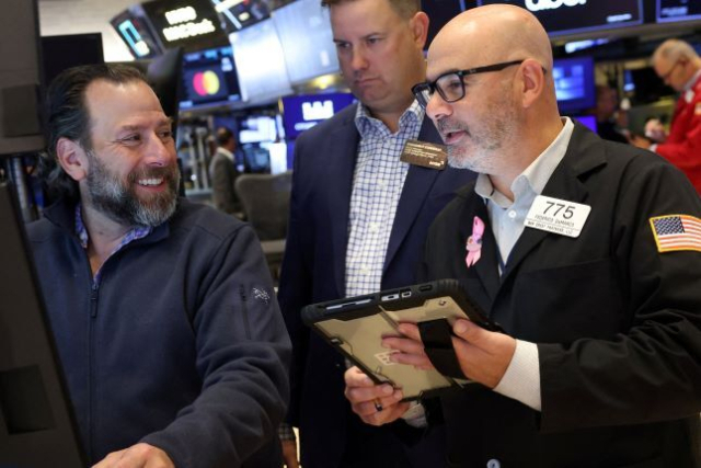 사진은 뉴욕증권거래소의 트레이더들. 연합뉴스