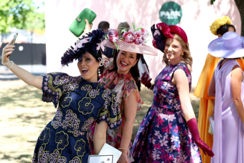 멜버른컵 Fashions on the Field 행사(출처 VRC 홈페이지)