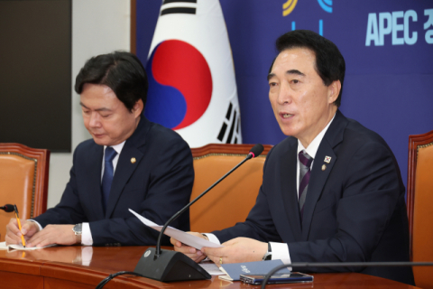 재판중지법 추진 공식화···불붙은 여야 공방