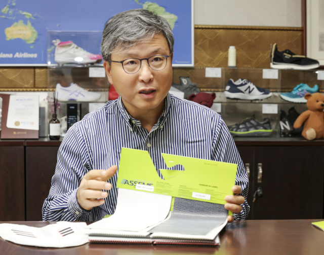 부산 대표 친환경 소재 강소기업인 아셈스 장지상 대표. 정대현 기자 jhyun@