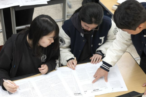 AI 4개모델, 수능 얼만큼 풀까…챗GPT 1위지만 국어점수 하위권