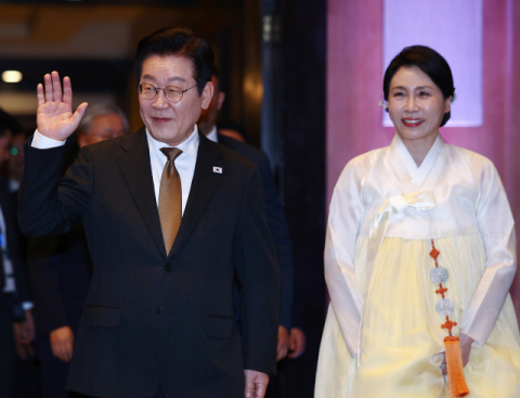 [속보] 李대통령 지지율 한 주 만에 60% 회복…민주 43% 국힘 24% [한국갤럽]