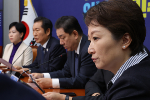 정청래표 ‘1인 1표’에 양분된 민주당…이언주 공개 반기