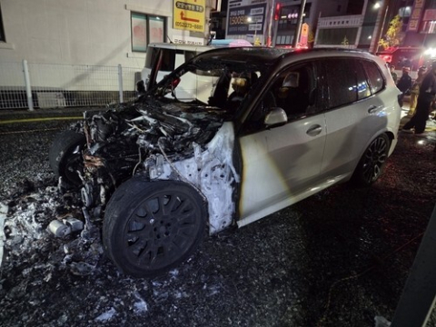 “모델하우스 직원에 불만” 울산서 차량에 불 지른 50대 구속영장