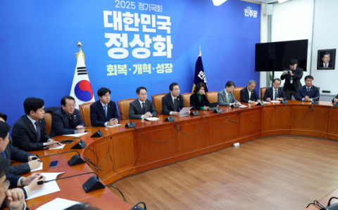 ‘2028년부터 단계적으로 65세까지 연장’…민주당, 정년 연장 입법 착수