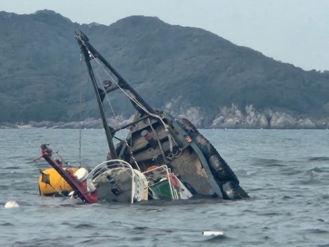 해수부, 악천후 때 항만종사자 안전 조치 강화…“자체 안전관리계획서에 포함해야”