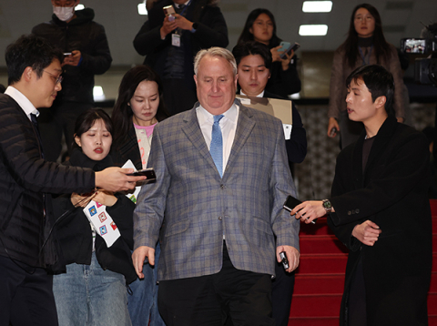 국힘 인요한, 의원직 사퇴 표명…