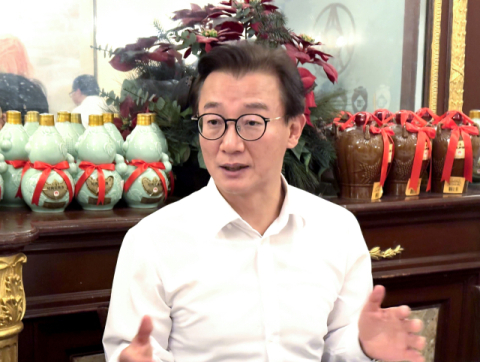 “사실무근”이라지만 구체적 정황 잇따라… 전재수 수사 불가피 [통일교, 전재수 금품 로비 의혹]