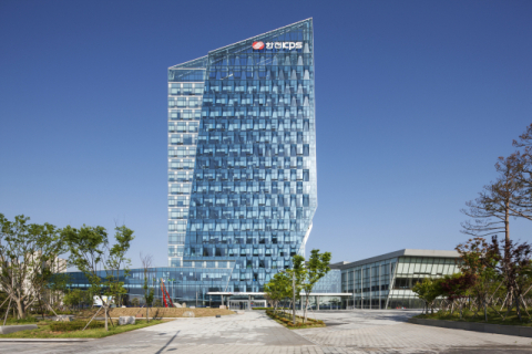 [한전KPS 소식] ‘안전 지역사회’ 지원 앞장…잇단 경찰 감사장 外