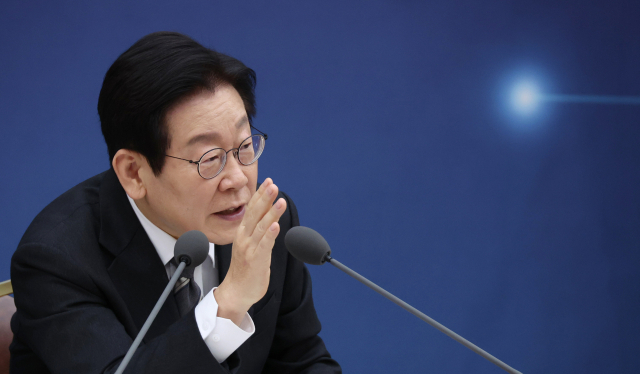 이재명 대통령이 12일 세종시 정부세종컨벤션센터에서 열린 과학기술정보통신부·개인정보보호위원회 업무보고에서 발언하고 있다. 연합뉴스