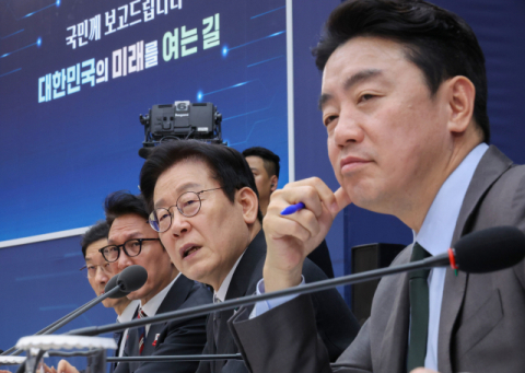 이재명 대통령 “공공임대 주택 역세권에 지어야”