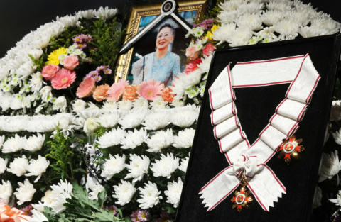 고 김지미 배우에 금관문화훈장 추서