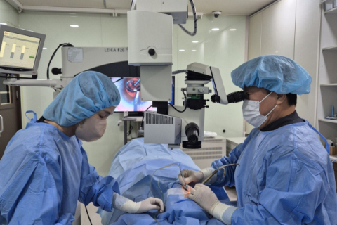 백내장 광조절 인공수정체 ‘LAL’… “수술 후에도 미세 조정 가능한 획기적 기술”