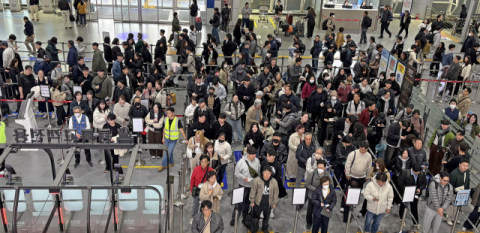 김해공항 국제선, 1000만 이용객엔 턱없이 부족한 인프라