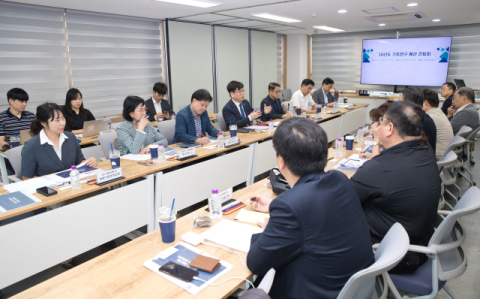 “연구비 자율 사용 확대…부정행위는 엄정 대응”