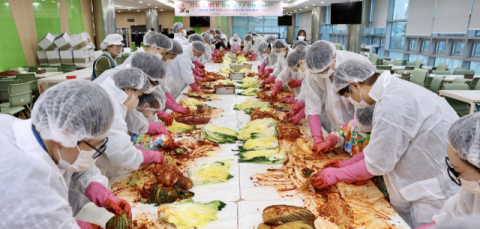 [한전KDN 소식] 임직원∙지역사회와 함께하는 ‘김장 나눔’ 행사 外