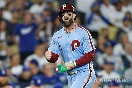 내년 WBC 미국 야구대표팀에 합류한 필라델피아 필리스의 강타자 브라이스 하퍼. AFP연합뉴스