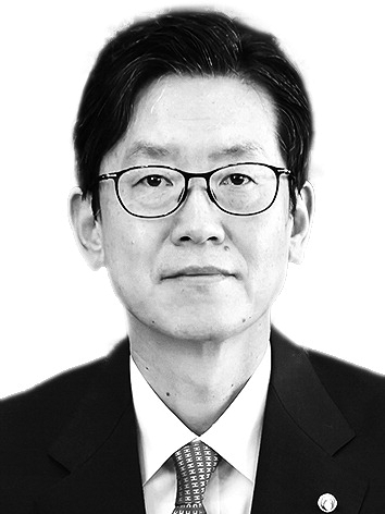 [오션 뷰] 은밀한 죽음의 덫, 유령어업 막아야