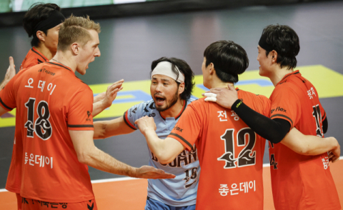 부산 오면 펄펄나는 OK저축은행, 후반기 흥행 성적 다 잡는다