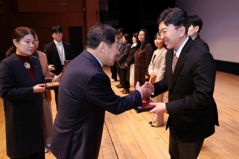 한국필립모리스, 양산시 표창…일자리 창출 공로