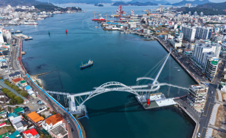 '동양의 나폴리' 통영항, 익스트림 스포츠 품는다