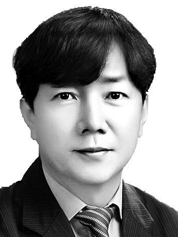 [강윤경 칼럼] '5극 3특'이라고 뭐가 다를까