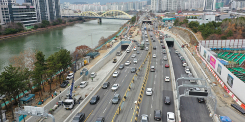 부산 첫 ‘대심도’ 교통 혈맥 뚫을까, 교통 혼란 부를까